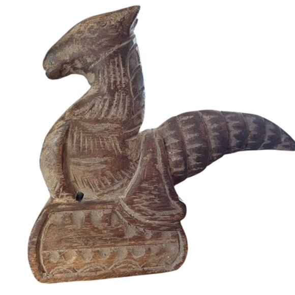 Vintage  charm  Racha Kampu Thai Mythological Creature Half Horse Half Seashell - Picture 2 of 4